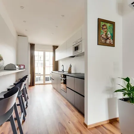 Brand New Luxury Penthouse