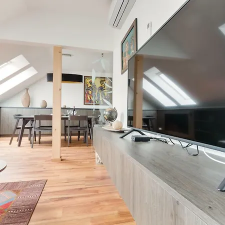 Brand New Luxury Penthouse Apartment